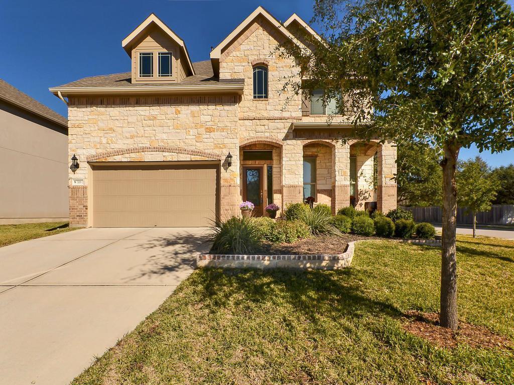 Foto principal - 701 Rolling Brook Ln