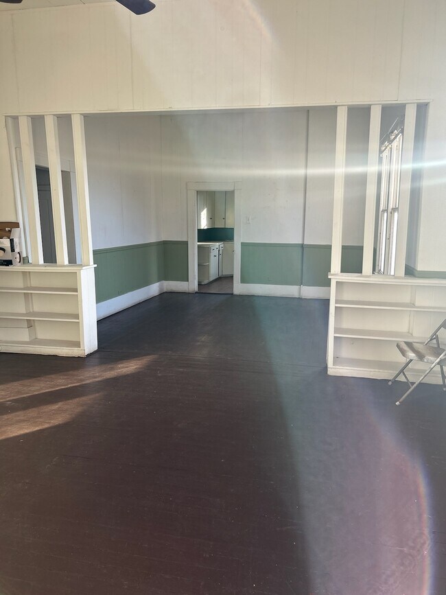 Foto del edificio - 206 Dallas St