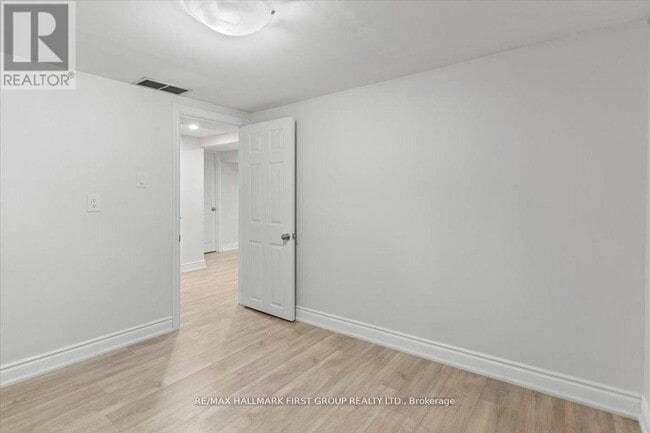 Building Photo - 46 Tulloch Dr