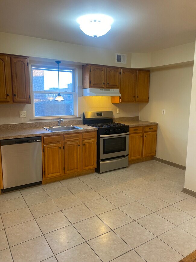 kitchen - 399 New St