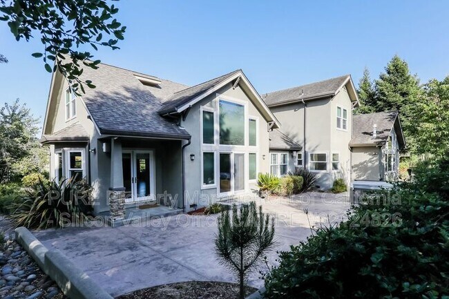 Foto del edificio - 190 Red Fox Ridge