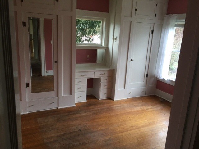 Foto del edificio - Across from Reser 5 bedroom 2 Bath Home