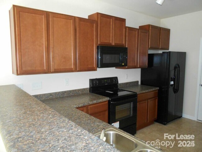 Building Photo - 14256 Waterfowl Ln