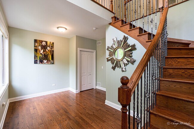 Foto del edificio - 1430 Oakwood Ave