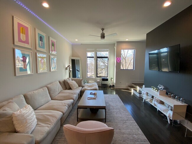 Foto del edificio - 1638 19th Ave S