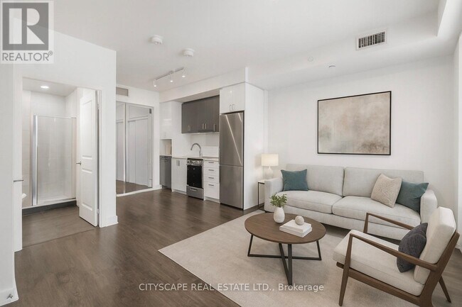 Building Photo - 30 Upper Mall Wy