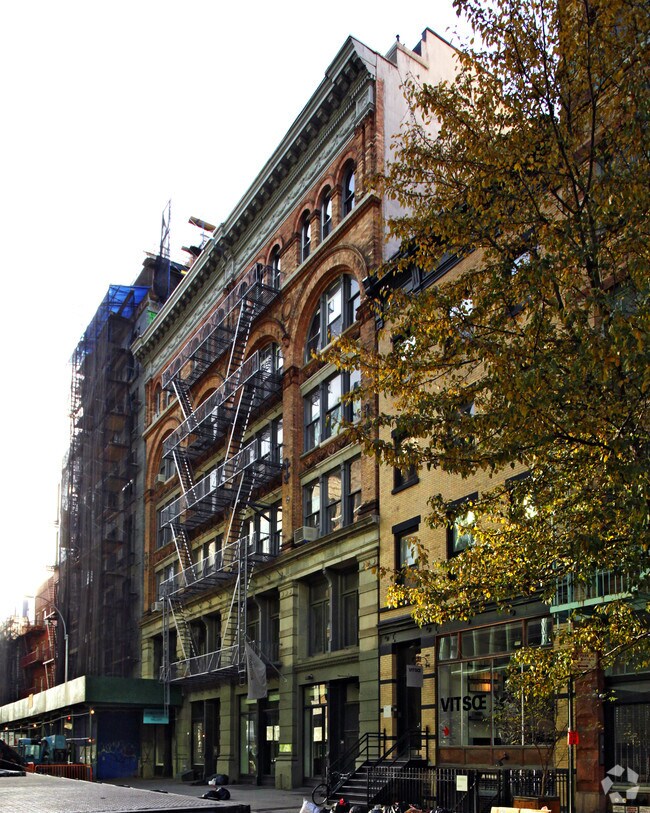 3539 Bond St, New York, NY 10012 Apartments New York, NY