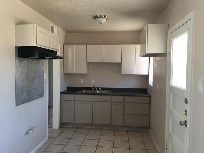 Foto del edificio - 7535 Yuma Dr