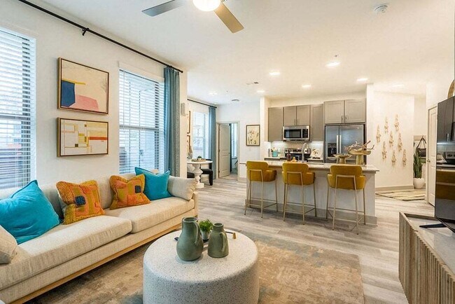 Building Photo - Now Leasing! $500 Off & 8 Weeks Rent-Free