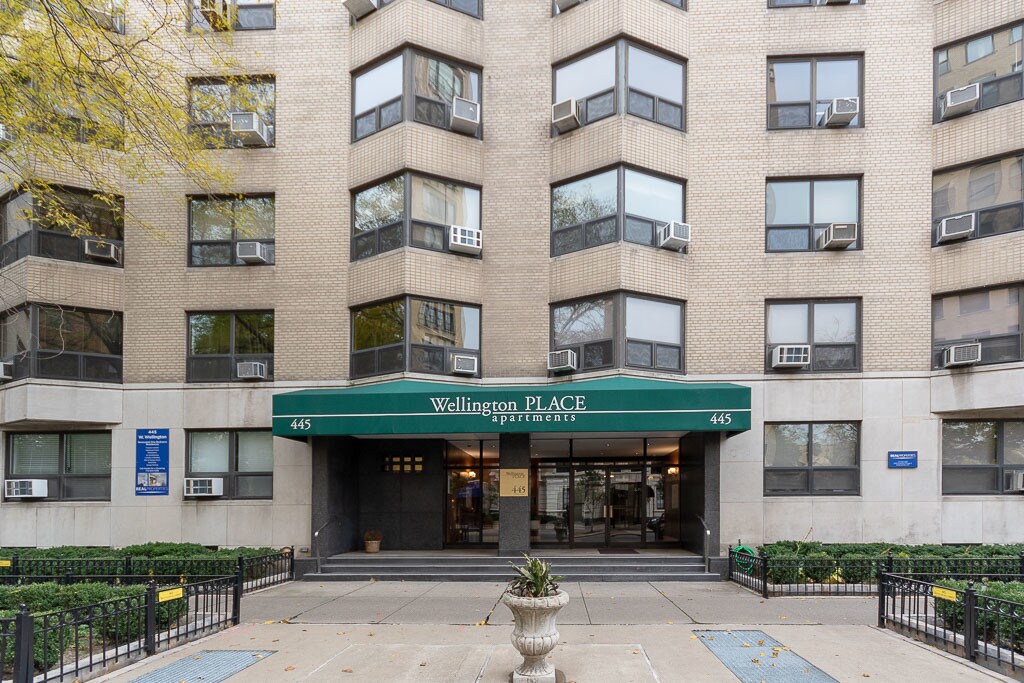 Foto principal - 445 W Wellington Ave