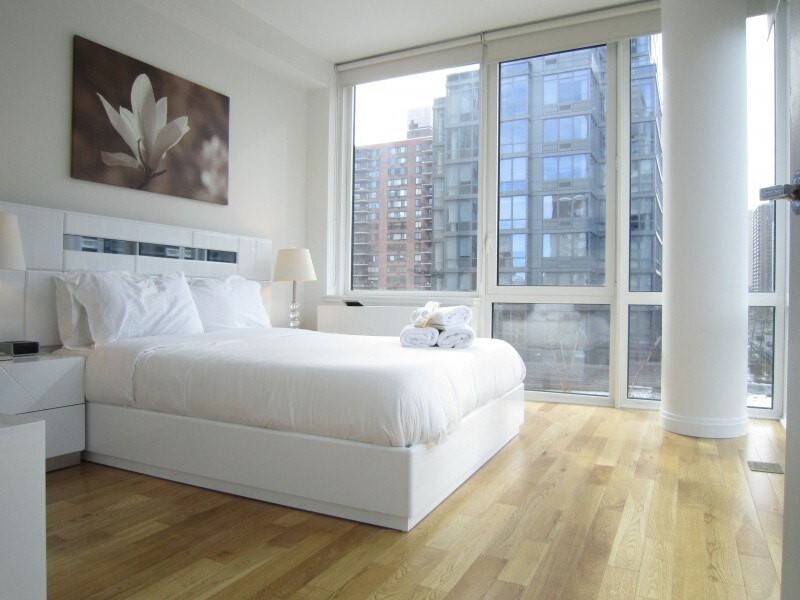 Primary Photo - 805 Columbus Ave