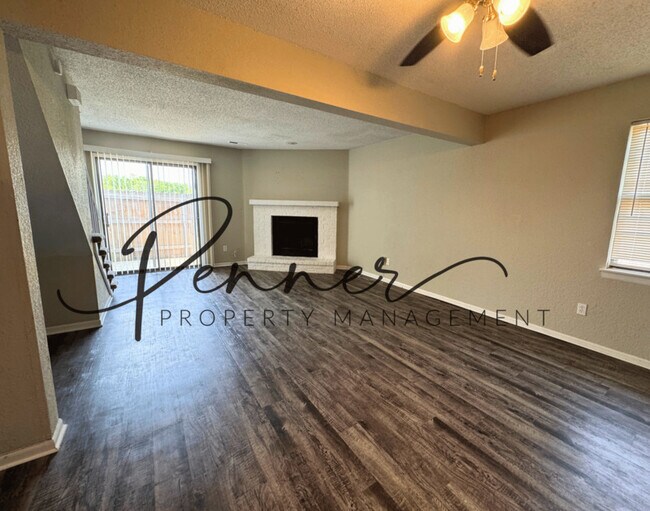 Foto del edificio - 509 NE Newport Dr