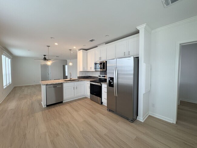 Foto del edificio - 1646 Voyager Dr