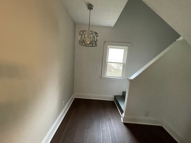 Building Photo - SECTION 8 and EDEN ACCEPTED!! Spacious Newly Renovated 3- Bedroom Home!!