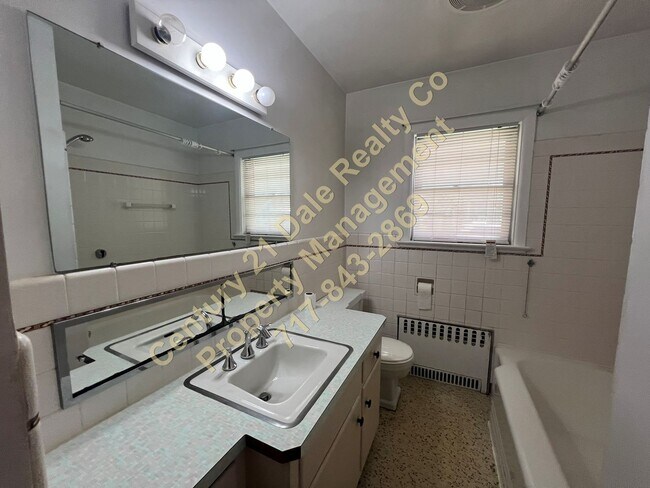 Foto del edificio - 3 BR, 3 Bath home in Red Lion School District