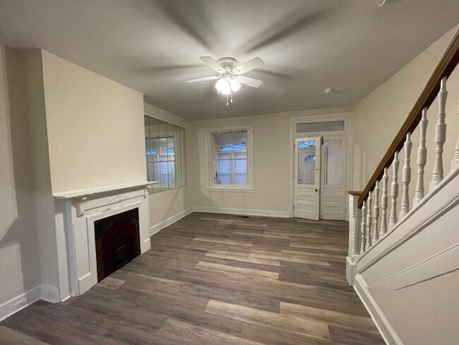 Foto del edificio - 1673 Haworth St