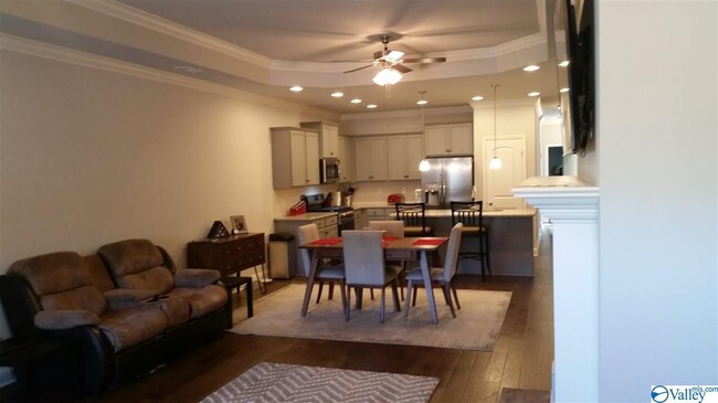 Foto del edificio - 101 Cypress Grove Ln SW