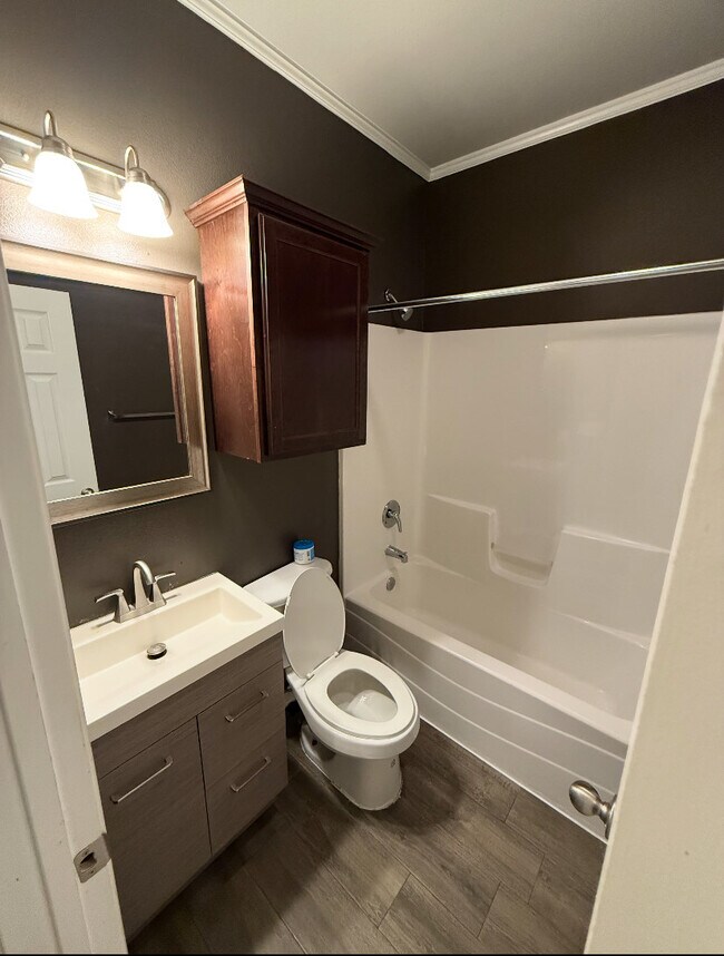 Foto del edificio - 5280 Peerless St