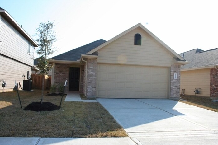 Primary Photo - 5738 Long Arbor Ln