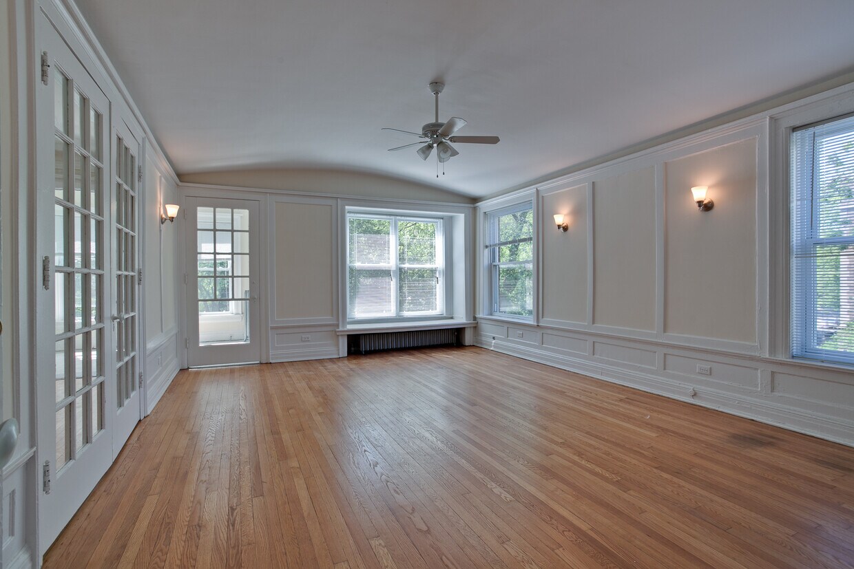 Foto del edificio - 5121 S Kenwood Ave