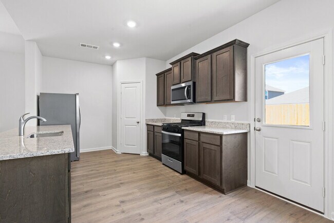 Building Photo - 1301 Tilton Dr