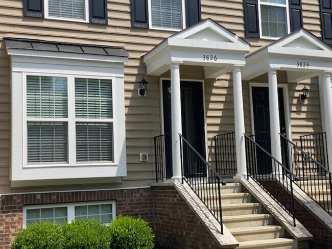 Building Photo - 3826 Wood Stork Ln