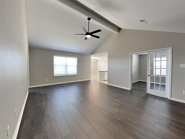 Foto del edificio - 7127 Acacia Ln
