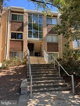 Building Photo - 8000 Chanute Pl