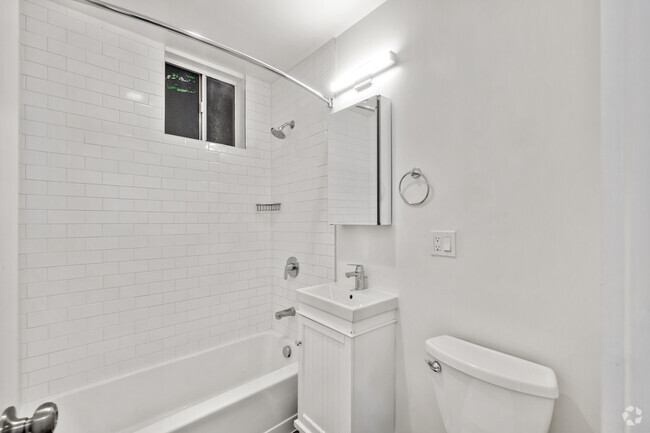 1 BD, 1 BA - 645 Stockton Street