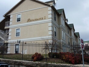 Building Photo - 410 Sir Keegan Way