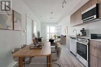 Building Photo - 223 Redpath Ave