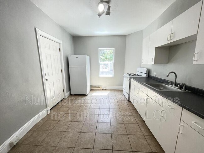 Foto del edificio - 232 43rd St