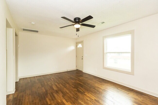 Foto del edificio - 804 Grandview Ave