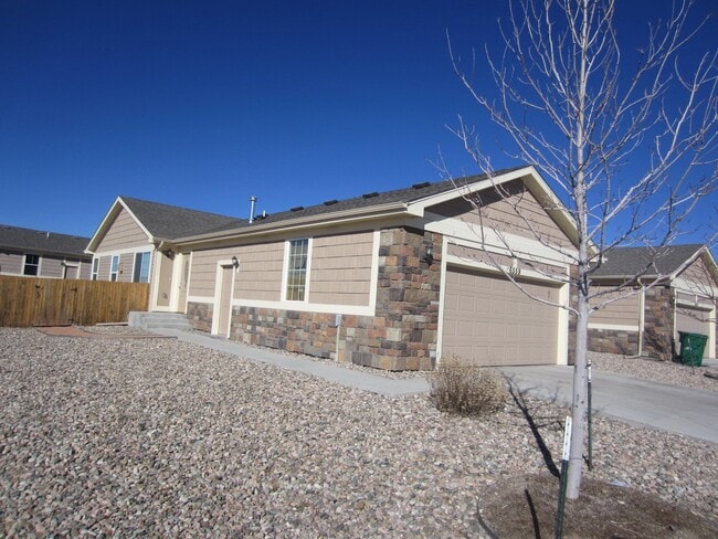 Building Photo - 6559 Gelbvieh Rd