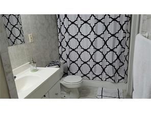 Foto principal - 9520 SW 8th St