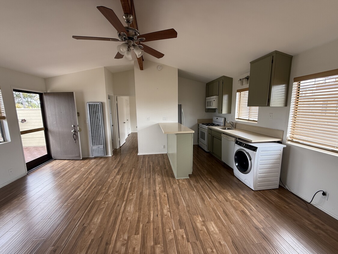 Foto principal - 612 Victoria Ave