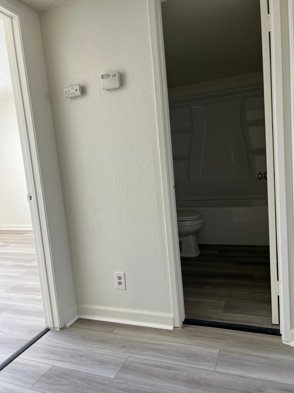 Building Photo - 43711 Challenger Way