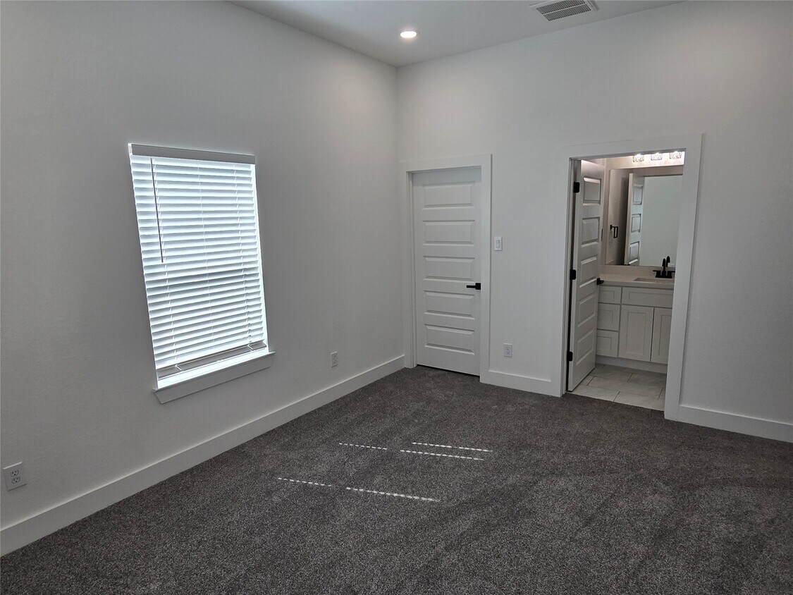 Foto del edificio - 9808 Pelsey St