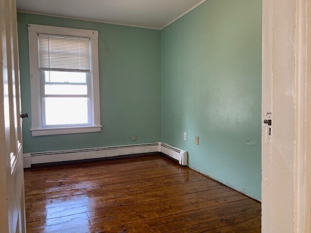 Building Photo - 113 Myrtle St