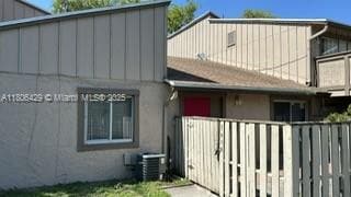 Foto del edificio - 5630 NW 21st St