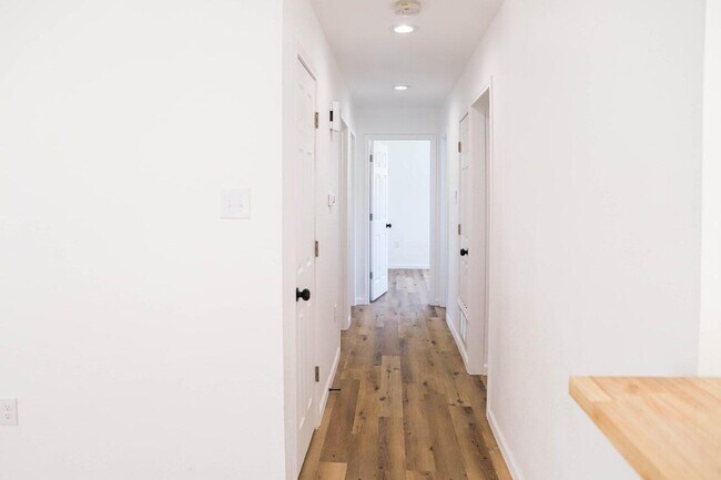 Building Photo - 3608 59th St