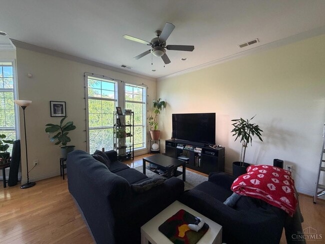 Photo - 219 Stetson St Apartment