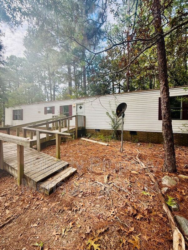 Building Photo - 128 Ed Thomas Rd