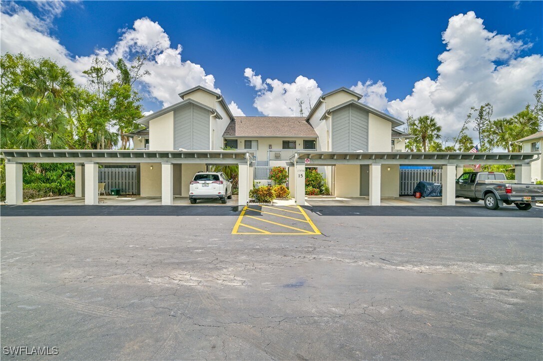 Foto principal - 17458 Blueberry Hill Dr
