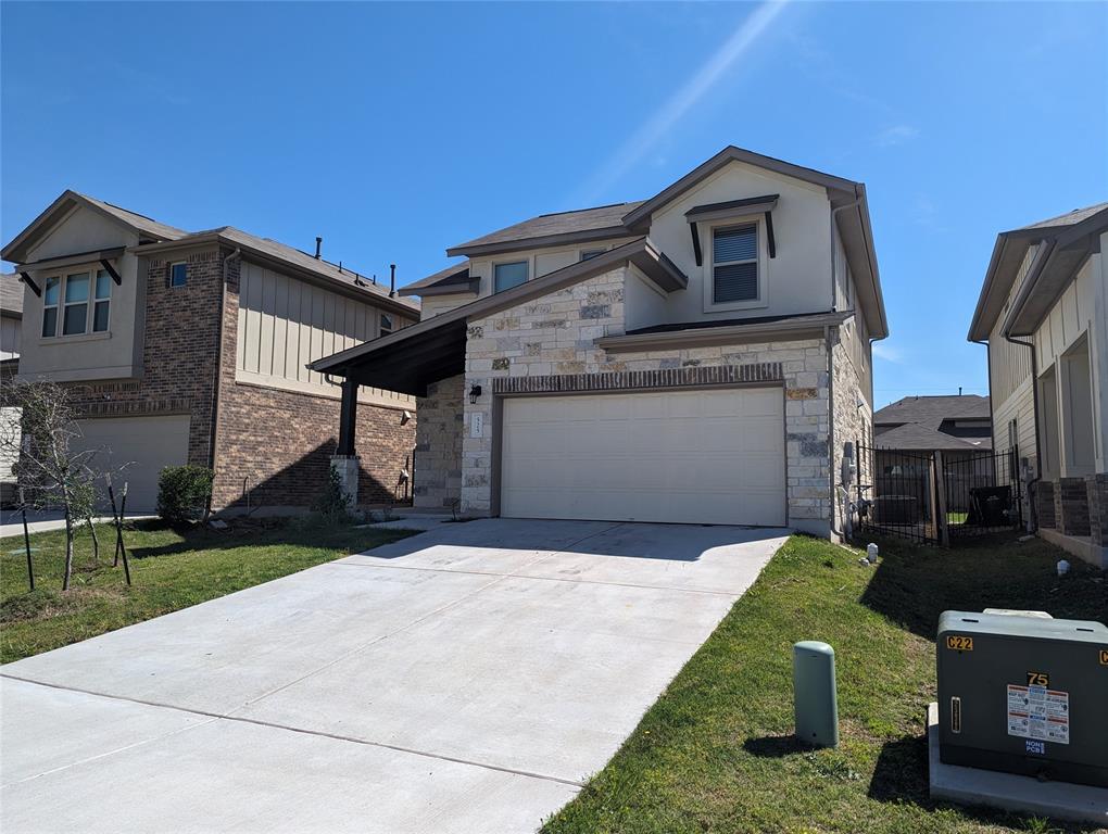 Foto principal - 525 Betty Ann Wy