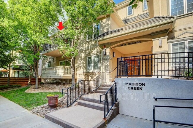 Building Photo - 40 S Madison St