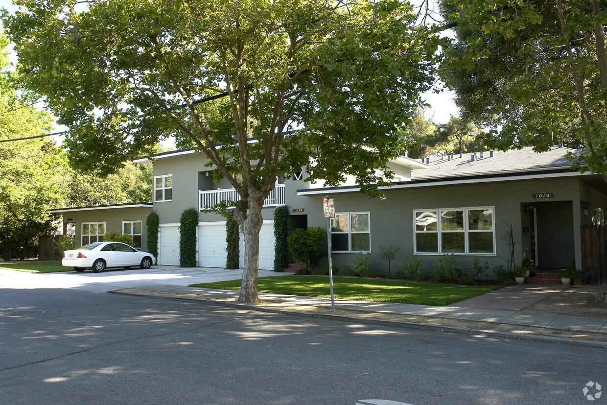 1010 Pine St, Menlo Park, CA 94025 Apartments in Menlo Park, CA