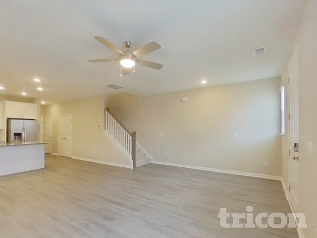 Building Photo - 16 Beautyberry St