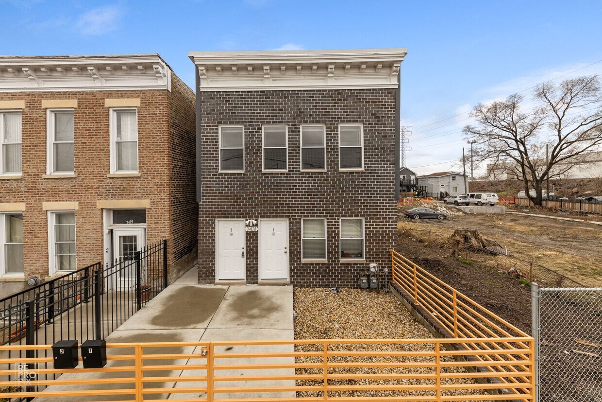 Primary Photo - Little Village Rehab in a Great Location