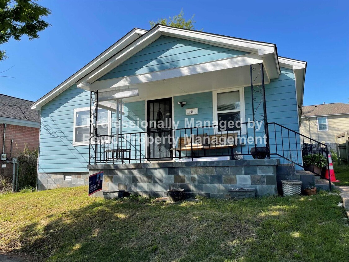 Primary Photo - Charming Home for Rent in Memphis!!